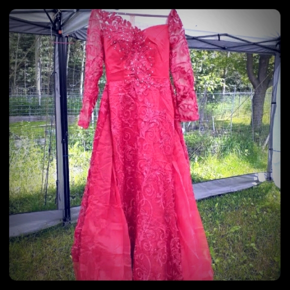 Red Detachable Train Mermaid Prom Dress - Picture 1 of 4